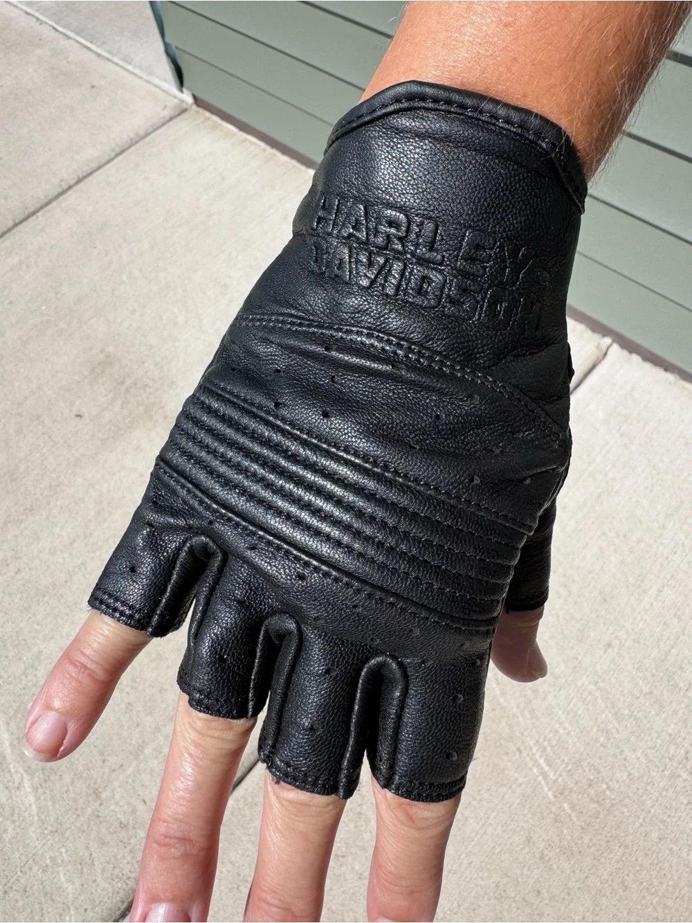 Harley-Davidson Black Fingerless Leather Riding Gloves